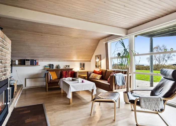 Vakantiehuis Snezana - 150m From The Sea By Interhome