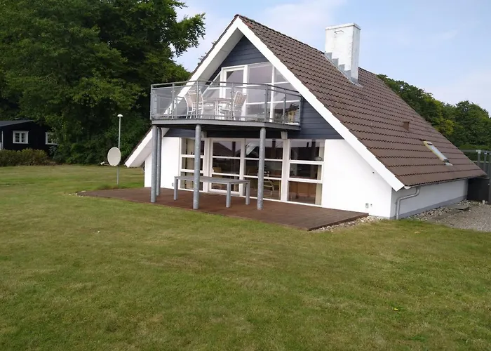 Snezana - 150m From The Sea By Interhome